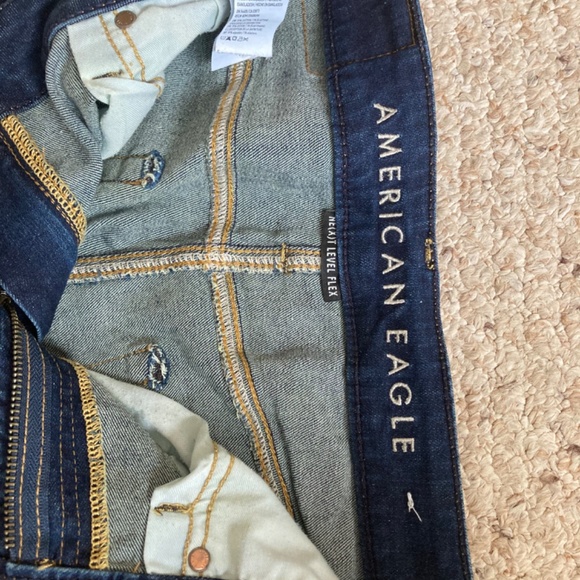 Jeans - Picture 2 of 4